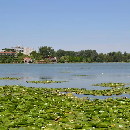 Complex Amazon Pensjonat 3*