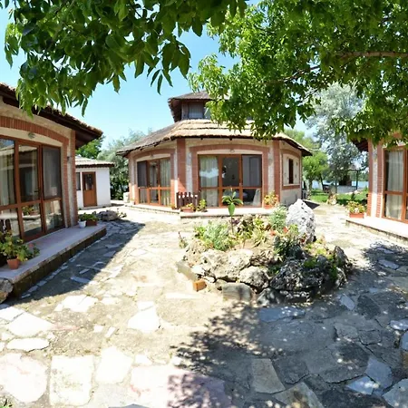 Complex Amazon Affittacamere Neptun